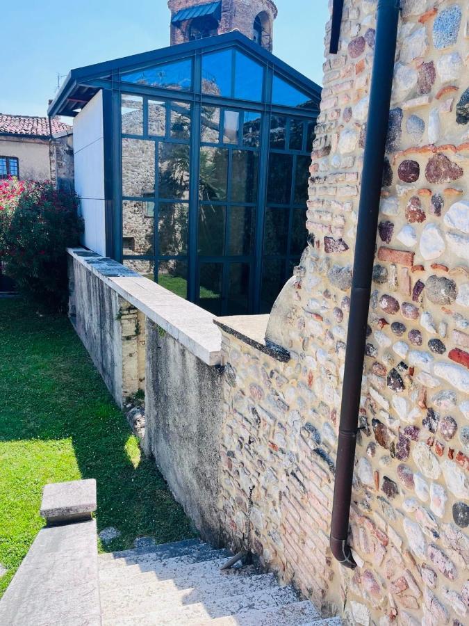 Thomas' Castle Apartment Pozzolengo Exterior photo